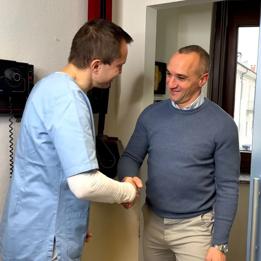 Studio dentistico a Leinì